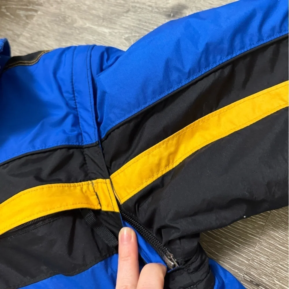Columbia Youth 14/16 Zip/Snap Button Winter Thick Outdoor Jacket Blue Nylon